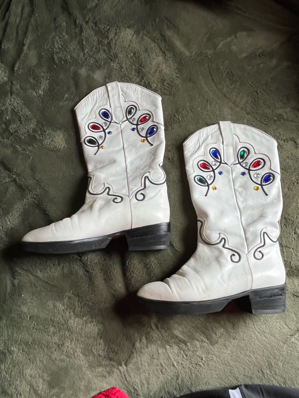 SHASHA LONDON 1980 White Womens Western Boots with Multicolor Accents
